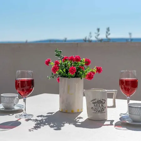 Apartment Okrug Gornji, Ciovo 2 *